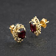 Pre-Owned 9ct Yellow Gold Garnet Oval Stud Earrings 41174751