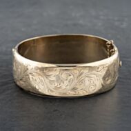 Pre-Owned 9ct Yellow Gold Wide Engraved Standard Hinged Bangle 41211343