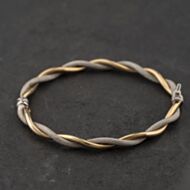 Pre-Owned 9ct Two Colour Gold Twisted Polished & Mesh Textured Standard Hinged Bangle 41211420