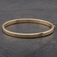 Pre-Owned 9ct Yellow Gold Plain Standard Hinged Bangle 4121290