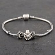 Pre-Owned Pandora Silver Oxidised Buddha With Flower Spacers & 21cm Charm Bracelet 41221054