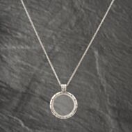 Pre-Owned Pandora Silver Pandora Floating Locket Pendant & 29 Inch Chain 41221427