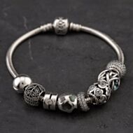 Pre-Owned Pandora Silver 8 Assorted Charms & 19cm Snake Charm Bracelet 41251292