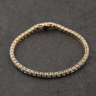Pre-Owned 9ct Yellow Gold 5.00ct Brilliant Cut Diamond 7 Inch Tennis Bracelet 41281530