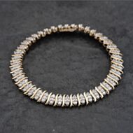 Pre-Owned 9ct Yellow Gold Diamond 3 Row 7 Inch Bracelet 41281724