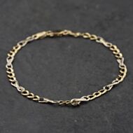 Pre-Owned 9ct Two Colour Gold Fancy 7.5 Inch Figaro Chain Bracelet 41281849