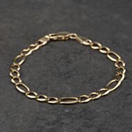 Pre-Owned 9ct Yellow Gold 7.5 Inch Figaro Chain Bracelet 41281876