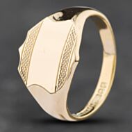 Pre-Owned 9ct Yellow Gold Half Engraved Shield Signet Ring 41341287