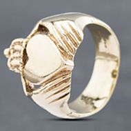 Pre-Owned 9ct Yellow Gold Heavy Claddagh Ring 41341690