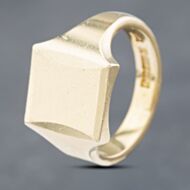 Pre-Owned 9ct Yellow Gold Plain Square Signet Ring 41341727