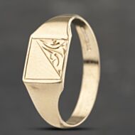Pre-Owned 9ct Yellow Gold Square Part Engraved Signet Ring 41342043