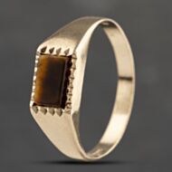 Pre-Owned 9ct Yellow Gold Tigers Eye Oblong Signet Ring 41342044