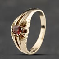 Pre-Owned 9ct Yellow Gold Single Stone Signet Ring 41342067