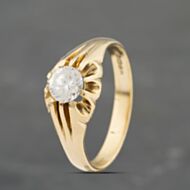 Pre-Owned 9ct Yellow Gold Cubic Zirconia Single Stone Signet Ring 41342077