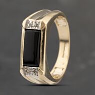 Pre-Owned 9ct Yellow Gold Onyx & Diamond Oblong Signet Ring 41342088