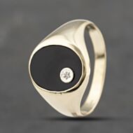 Pre-Owned 9ct Yellow Gold Onyx & Diamond Oval Signet Ring 41342092