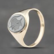 Pre-Owned 9ct Yellow Gold Hematite Oval Signet Ring 41342167