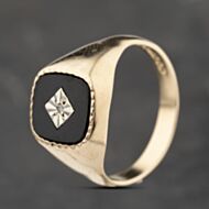 Pre-Owned 9ct Yellow Gold Onyx & Diamond Signet Ring 41342235