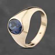 Pre-Owned 9ct Yellow Gold Oval Synthetic Sapphire Signet Ring 41342242
