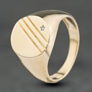 Pre-Owned 9ct Yellow Gold Half Engraved Oval Signet Ring 41342304