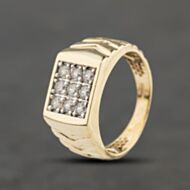 Pre-Owned 9ct Yellow Gold Cubic Zirconia Set Signet Ring 41342330