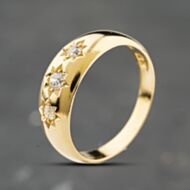 Pre-Owned 18ct Yellow Gold 0.25ct Diamond Three Stone Signet Ring 41342343