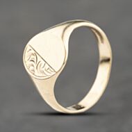 Pre-Owned 9ct Yellow Gold Oval Half Engraved Signet Ring 41342361