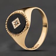 Pre-Owned 9ct Yellow Gold Onyx & Diamond Oval Signet Ring 41342426