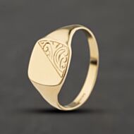 Pre-Owned 9ct Yellow Gold Cushion Shape Half Engraved Signet Ring 41342490
