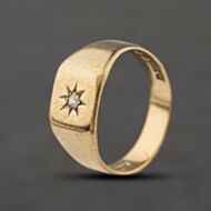 Pre-Owned Vintage 9ct Yellow Gold Diamond Signet Ring 41342498