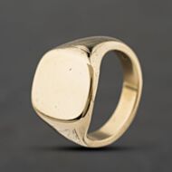 Pre-Owned 9ct Yellow Gold Plain Oblong Signet Ring 41342499