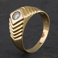 Pre-Owned 14ct Yellow Gold 0.30ct Diamond Signet Ring 4134551