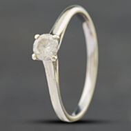 Pre-Owned 9ct White Gold 0.20ct Diamond Solitaire Ring 41381329