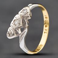 Pre-Owned Vintage Yellow Gold Diamond Heart Shape Crossover Three Stone Ring 41381684
