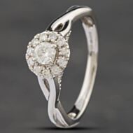 Pre-Owned 9ct White Gold 0.33ct Diamond Cluster Ring 41381784