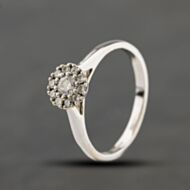Pre-Owned 18ct White Gold 0.25ct Brilliant Cut Diamond Cluster Ring 41382585