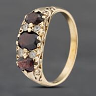 Pre-Owned Vintage Yellow Gold Garnet & Synthetic Spinel Seven Stone Ring 41382676