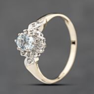 Pre-Owned 9ct Yellow Gold Aquamarine Cluster Ring 41382722