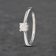 Pre-Owned 18ct White Gold 0.25ct Brilliant Cut Diamond Solitaire Ring 41382791