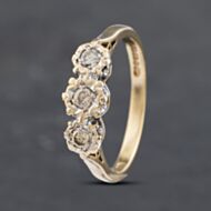 Pre-Owned 9ct Yellow Gold 0.25ct Brilliant Cut Diamond Three Stone Ring 41382841