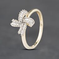 Pre-Owned 9ct Yellow Gold 0.33ct Diamond Cluster Ring 41382908