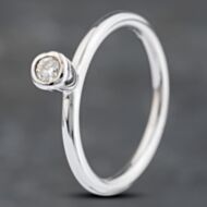 Pre-Owned 9ct White Gold 0.10ct Brilliant Cut Diamond Rubover Solitaire Ring 41383112