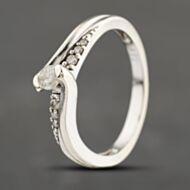 Pre-Owned 9ct White Gold 0.17ct Brilliant Cut Diamond Twist Shoulder Set Solitaire Ring 41383126