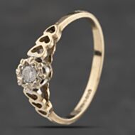 Pre-Owned 9ct Yellow Gold 0.05ct Diamond Solitaire Ring 41383223
