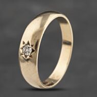Pre-Owned 9ct Yellow Gold 0.02ct Diamond Band Ring 41383230