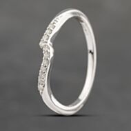 Pre-Owned 9ct White Gold 0.08ct Brilliant Cut Diamond Shaped Ring 41383260