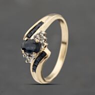 Pre-Owned 9ct Yellow Gold Sapphire & Diamond Twist Cluster Ring 41383405