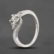 Pre-Owned 9ct White Gold 0.20ct Brilliant Cut Diamond Three Stone Ring 41383519