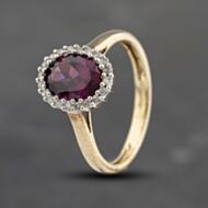 Pre-Owned 9ct Yellow Gold Rhodalite Garnet & 0.20ct Brilliant Cut Diamond Oval Cluster Ring 41383530