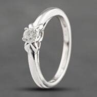 Pre-Owned 9ct White Gold 0.20ct Brilliant Cut Diamond Round Solitaire Ring 41383558